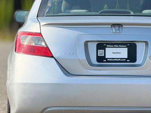 Used 2010 Honda Civic LX image 13