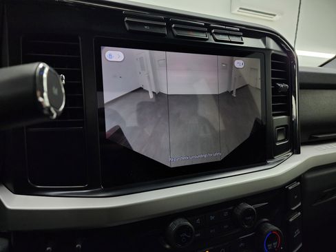 Used 2024 Ford F350 XLT w/ XLT Premium Package image 17