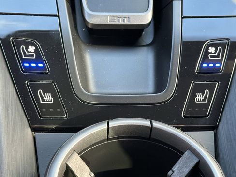 Certified 2023 Porsche 911 Carrera GTS image 23