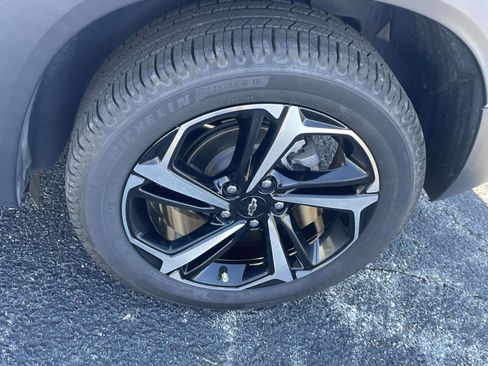 Certified 2021 Chevrolet TrailBlazer RS w/ Technology Package image 13