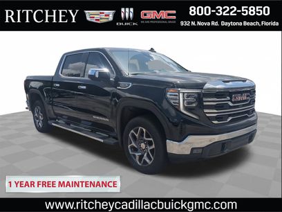 New 2025 GMC Sierra 1500 SLT w/ SLT Premium Plus Package