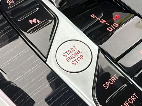 New 2026 BMW X5 xDrive40i w/ M Sport Package image 23