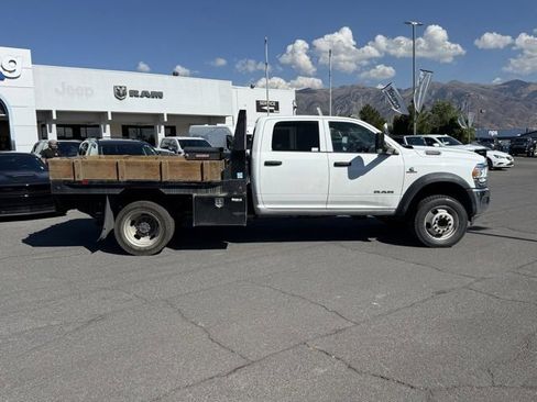 Used 2022 RAM 5500 Tradesman w/ Chrome Appearance Group image 4