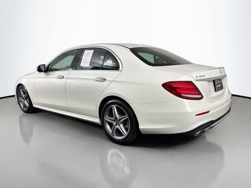 Used 2019 Mercedes-Benz E 300 E 300 image 7