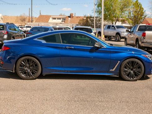 Used 2019 INFINITI Q60 3.0t Luxe w/ Essential Package RWD image 5
