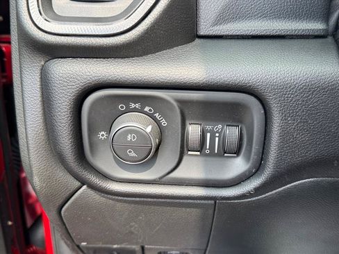Used 2026 RAM 2500 Rebel AWD/4WD image 16