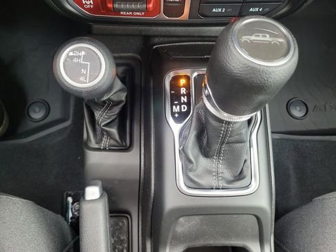 New 2026 Jeep Gladiator Willys image 21