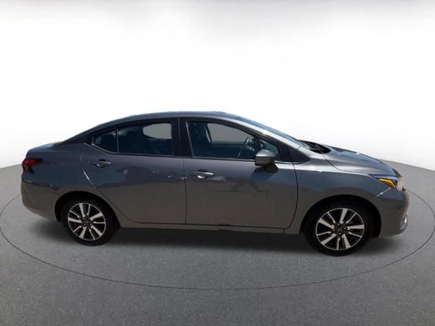 Used 2025 Nissan Versa SV FWD image 16