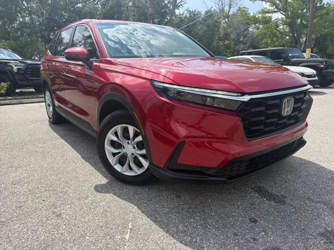 Used 2025 Honda CR-V LX image 6