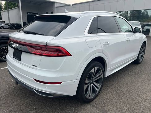 Used 2019 Audi Q8 Prestige AWD/4WD image 4