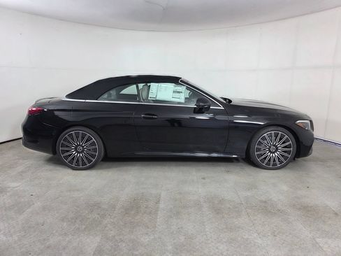 New 2027 Mercedes-Benz CLE 300 4MATIC Cabriolet image 8