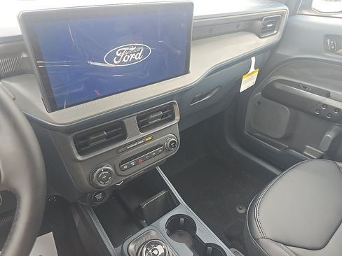 Used 2026 Ford Maverick Lariat w/ Black Appearance Package AWD/4WD image 20