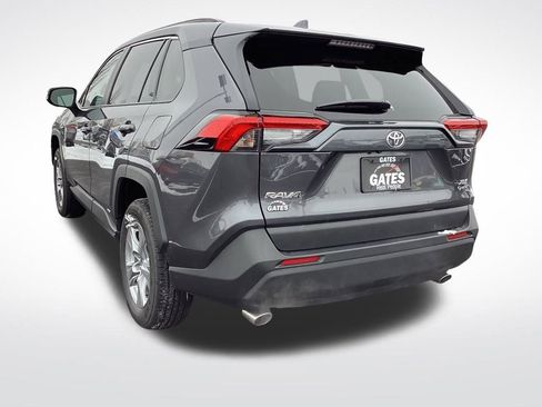 Used 2025 Toyota RAV4 XLE image 8