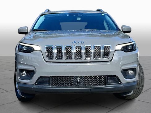 Used 2021 Jeep Cherokee Latitude Plus image 3