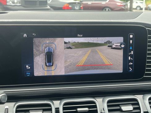 Used 2024 Mercedes-Benz GLE 450 4MATIC image 33