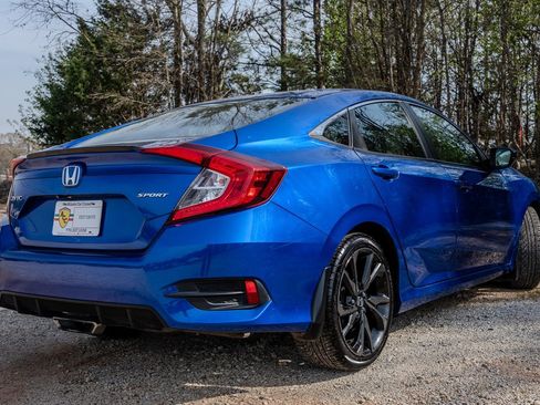 Used 2020 Honda Civic Sport image 5