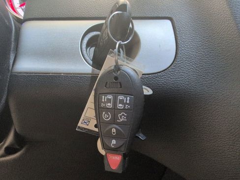 Used 2019 Dodge Grand Caravan GT image 45