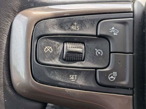 Used 2022 Chevrolet Silverado 1500 High Country w/ Z71 Off-Road Package AWD/4WD image 25