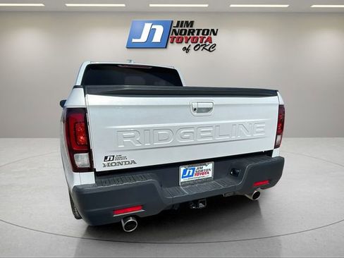 Used 2024 Honda Ridgeline RTL image 12