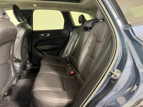 Used 2023 Volvo XC60 B6 Ultimate w/ Protection Package Premier AWD/4WD image 21