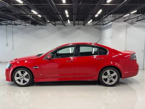 Used 2008 Pontiac G8 GT w/ Premium Package RWD image 2