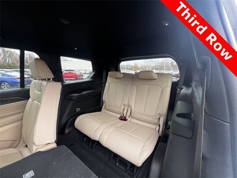 Used 2023 Jeep Grand Cherokee L Limited w/ Trailer Tow Group (B) image 37