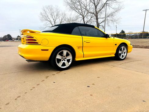 Used 1995 Ford Mustang GT image 24