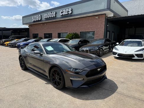 Used 2019 Ford Mustang Coupe w/ Ecoboost Performance Package RWD image 3