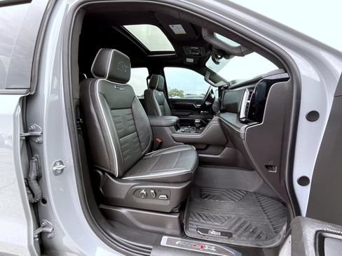 Used 2024 GMC Sierra 1500 AT4X w/ AT4X AEV Edition AWD/4WD image 15