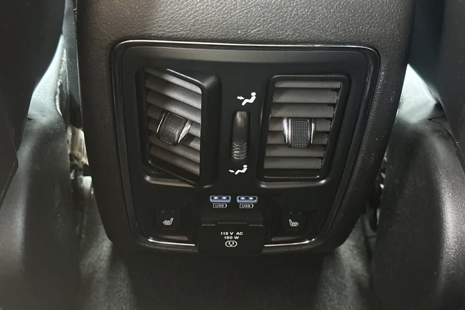 Used 2014 Jeep Grand Cherokee Limited w/ Luxury Group II AWD/4WD image 15