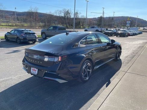 Used 2024 Hyundai Sonata SEL w/ Convenience Package FWD image 4
