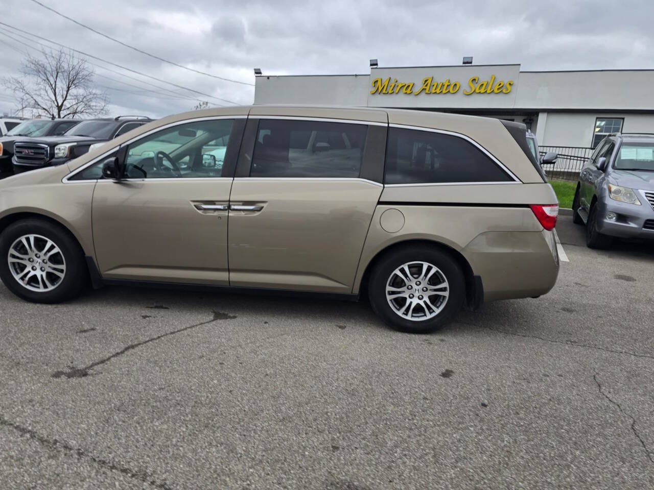 Used 2011 Honda Odyssey EX image 58