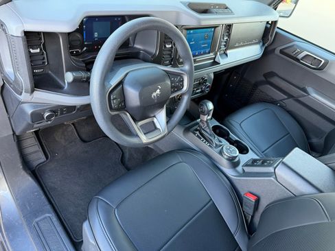 Used 2022 Ford Bronco 4-Door image 10