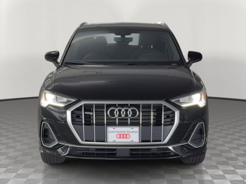 Used 2025 Audi Q3 2.0T Premium w/ Convenience Package AWD/4WD image 6