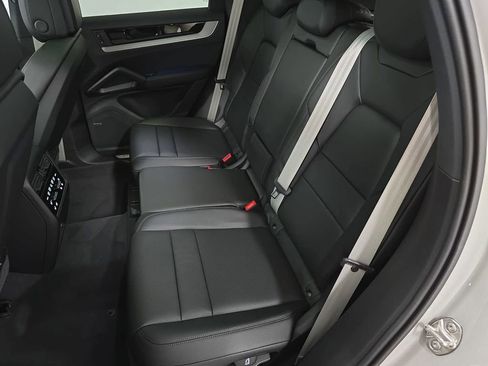 New 2026 Porsche Cayenne AWD/4WD image 26
