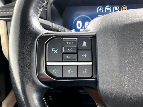 Used 2023 Ford Expedition Platinum AWD/4WD image 18