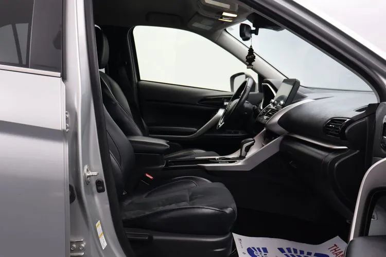 Used 2024 Mitsubishi Eclipse Cross SE AWD/4WD image 17