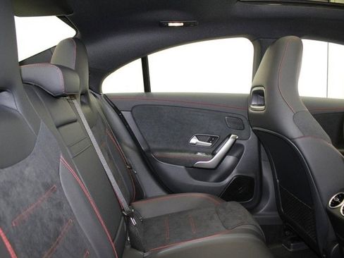 New 2025 Mercedes-Benz CLA 250 4MATIC image 7