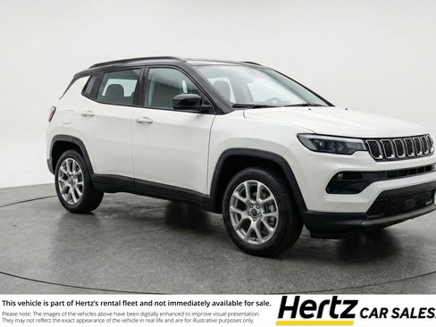 Used 2025 Jeep Compass Limited AWD/4WD image 1
