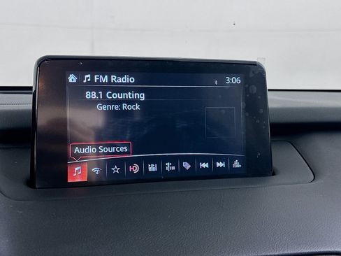 Used 2016 MAZDA CX-9 Touring FWD image 21