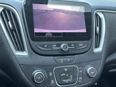 Used 2021 Chevrolet Malibu RS w/ LPO, Convenience Package 1 FWD image 11