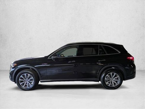 Certified 2025 Mercedes-Benz GLC 300 image 28