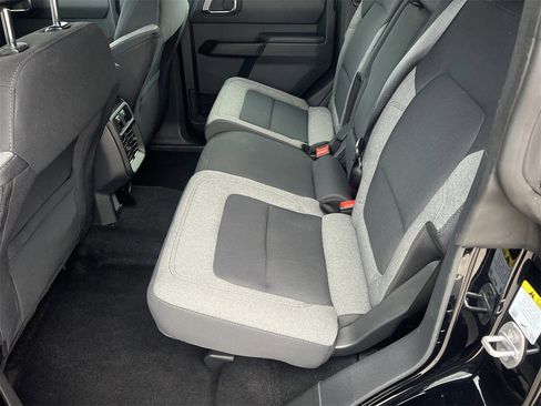 New 2025 Ford Bronco 4-Door image 17