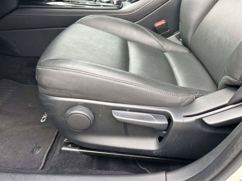 Used 2024 MAZDA CX-30 AWD 2.5 S w/ Select Sport Pkg image 17
