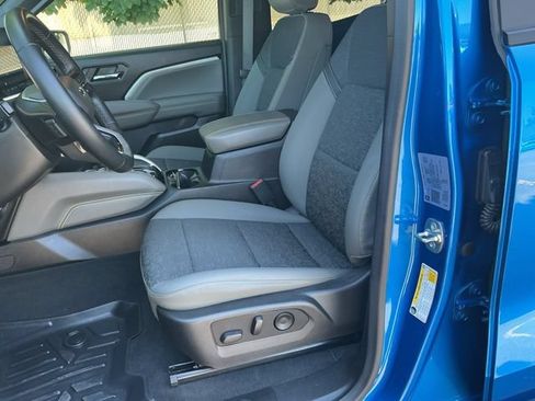 Used 2024 Chevrolet Colorado ZR2 AWD/4WD image 18