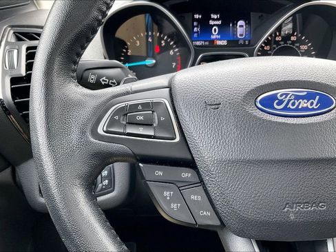 Used 2017 Ford Escape Titanium w/ Equipment Group 301A image 21