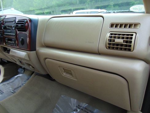Used 2005 Ford F350 Lariat AWD/4WD image 18