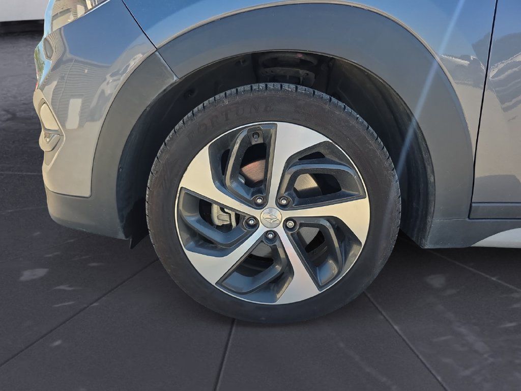 Used 2018 Hyundai Tucson Value FWD image 14