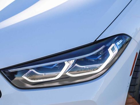 Used 2024 BMW M850i xDrive Convertible w/ M Sport Professional Package image 8