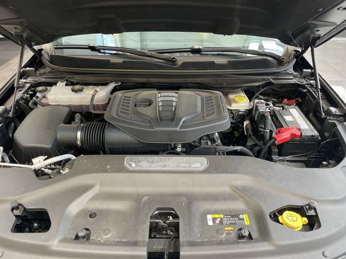 Used 2024 Jeep Wagoneer Series II image 37